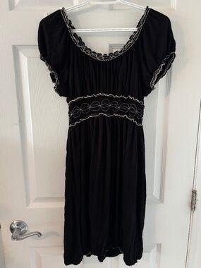 Sophie Max Women’s XL Black Embroidered Boho Dress Short Sleeve Stretch